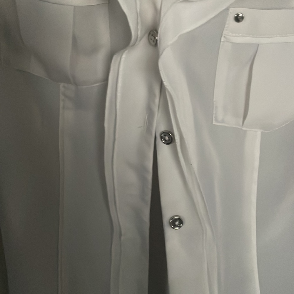White House, Black market blouse - Picture 3 of 6